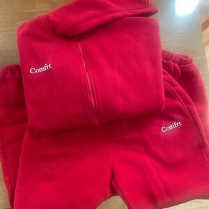 Comfrt Women's Red Tracksuit